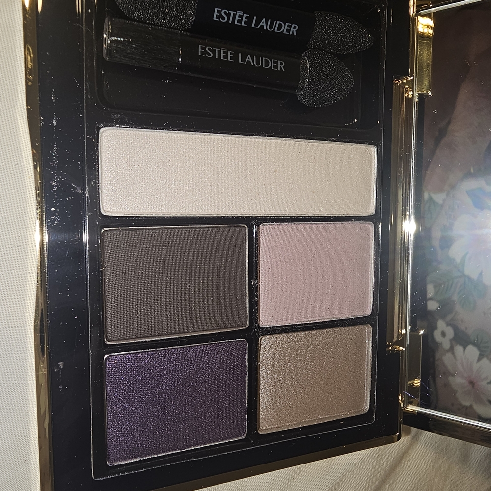 Estee Lauder Eyeshadow Palette - Cream, Purple, and Taupe Hues